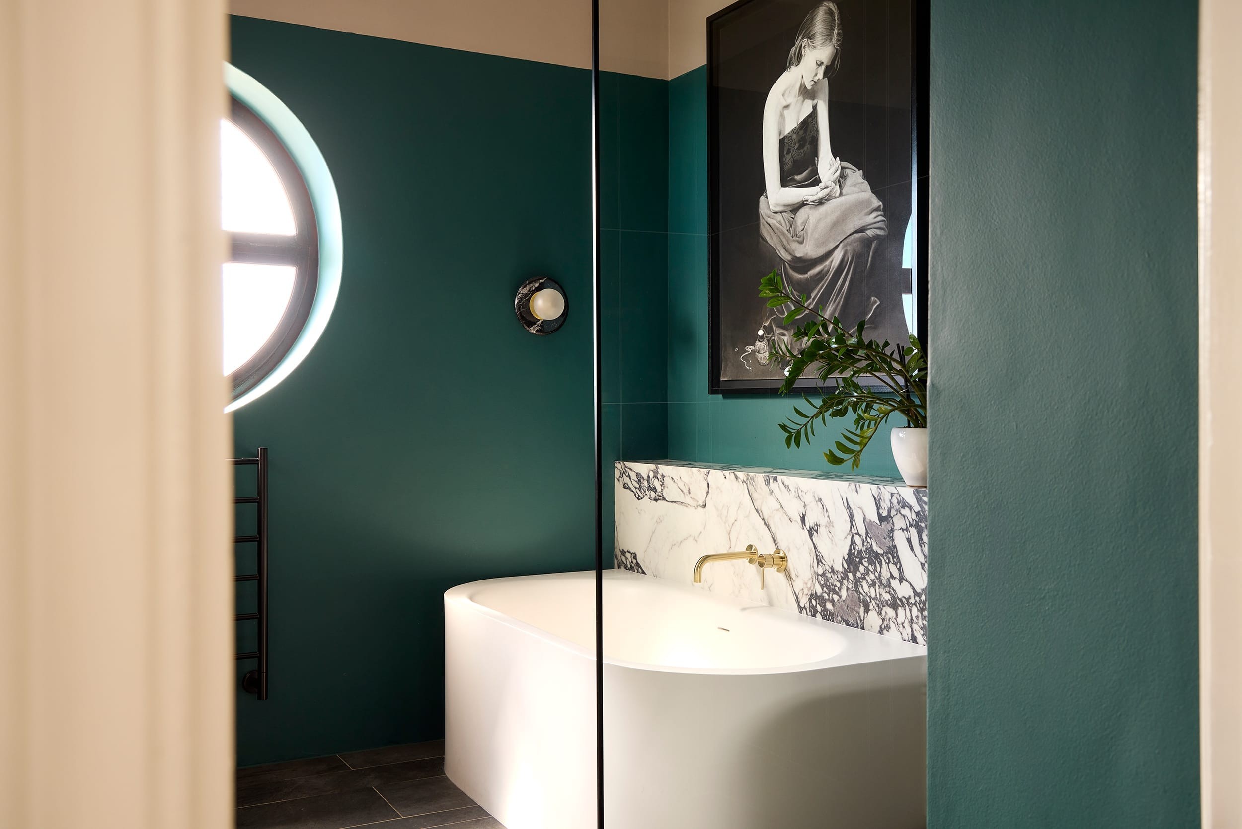 Considered detail within the Deluxe House Room bathroom