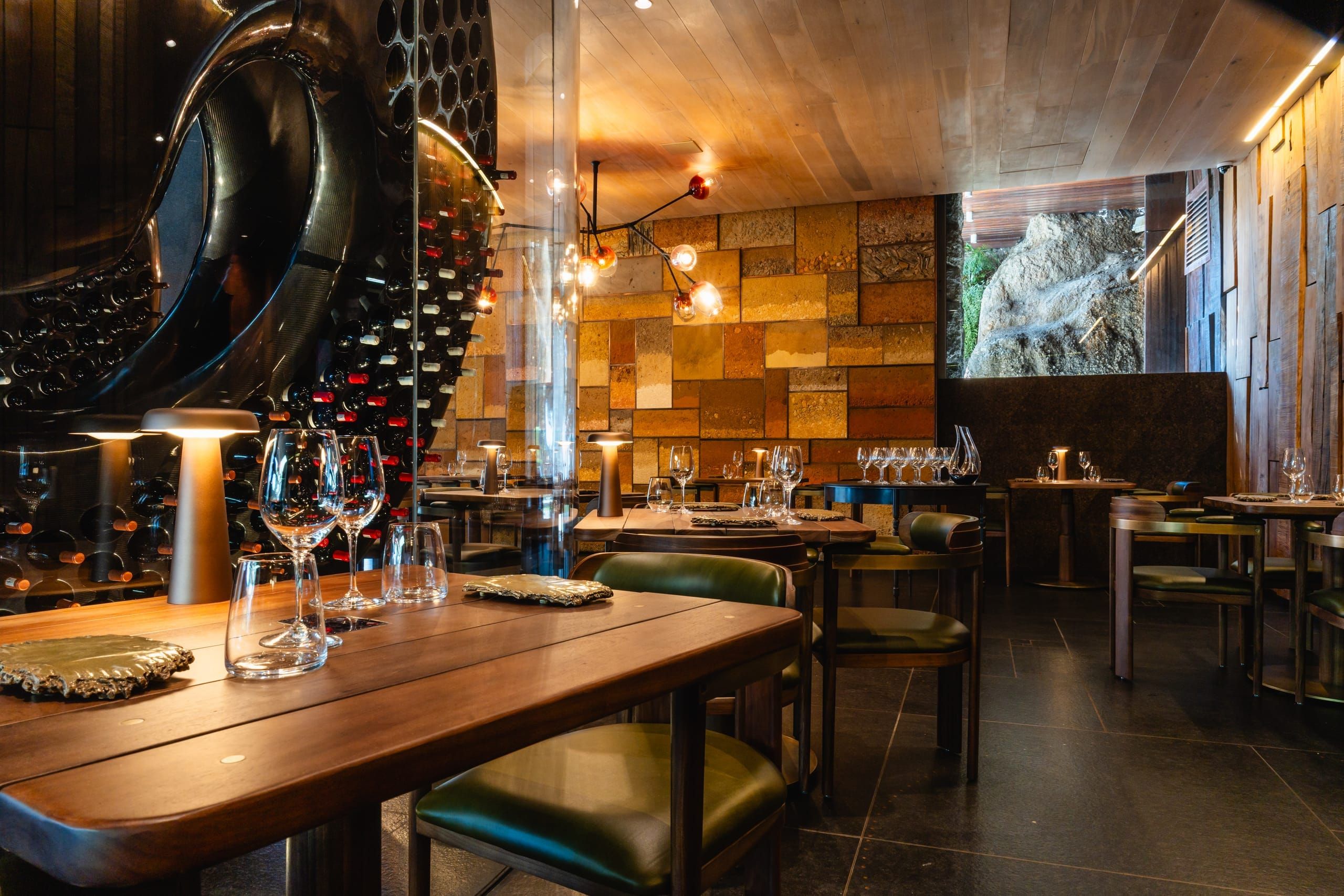 The Wine Gallery celebrates the extraordinary diversity of South African wine.